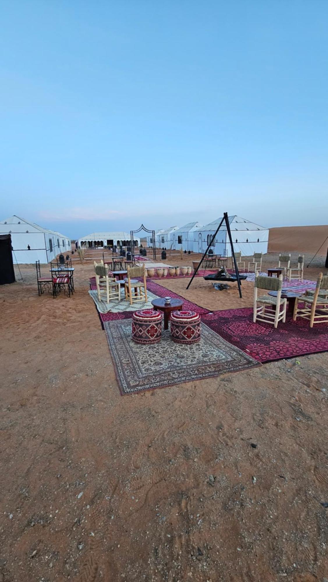 Hotel Najma Luxury Camp à Merzouga Extérieur photo