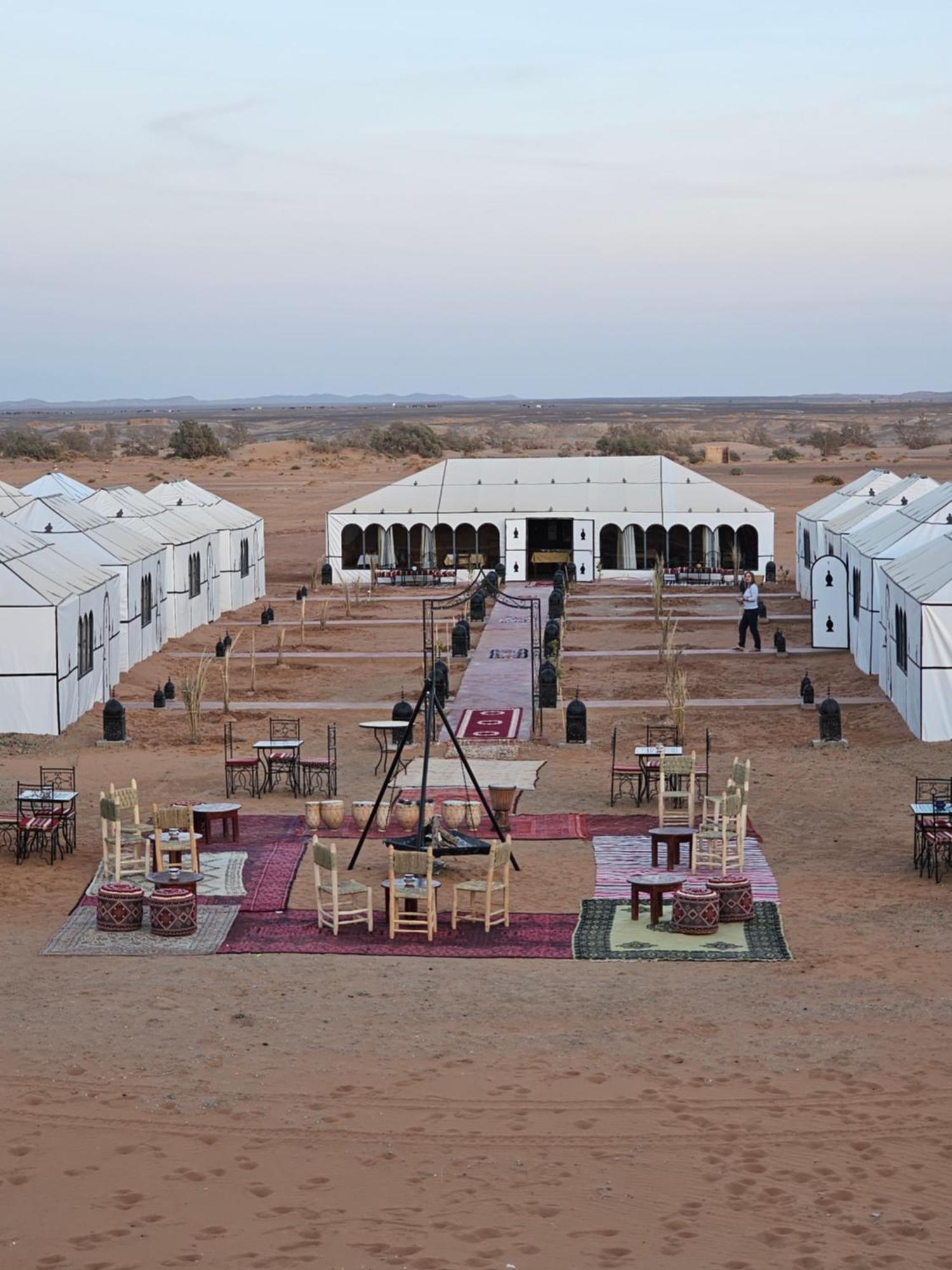Hotel Najma Luxury Camp à Merzouga Extérieur photo