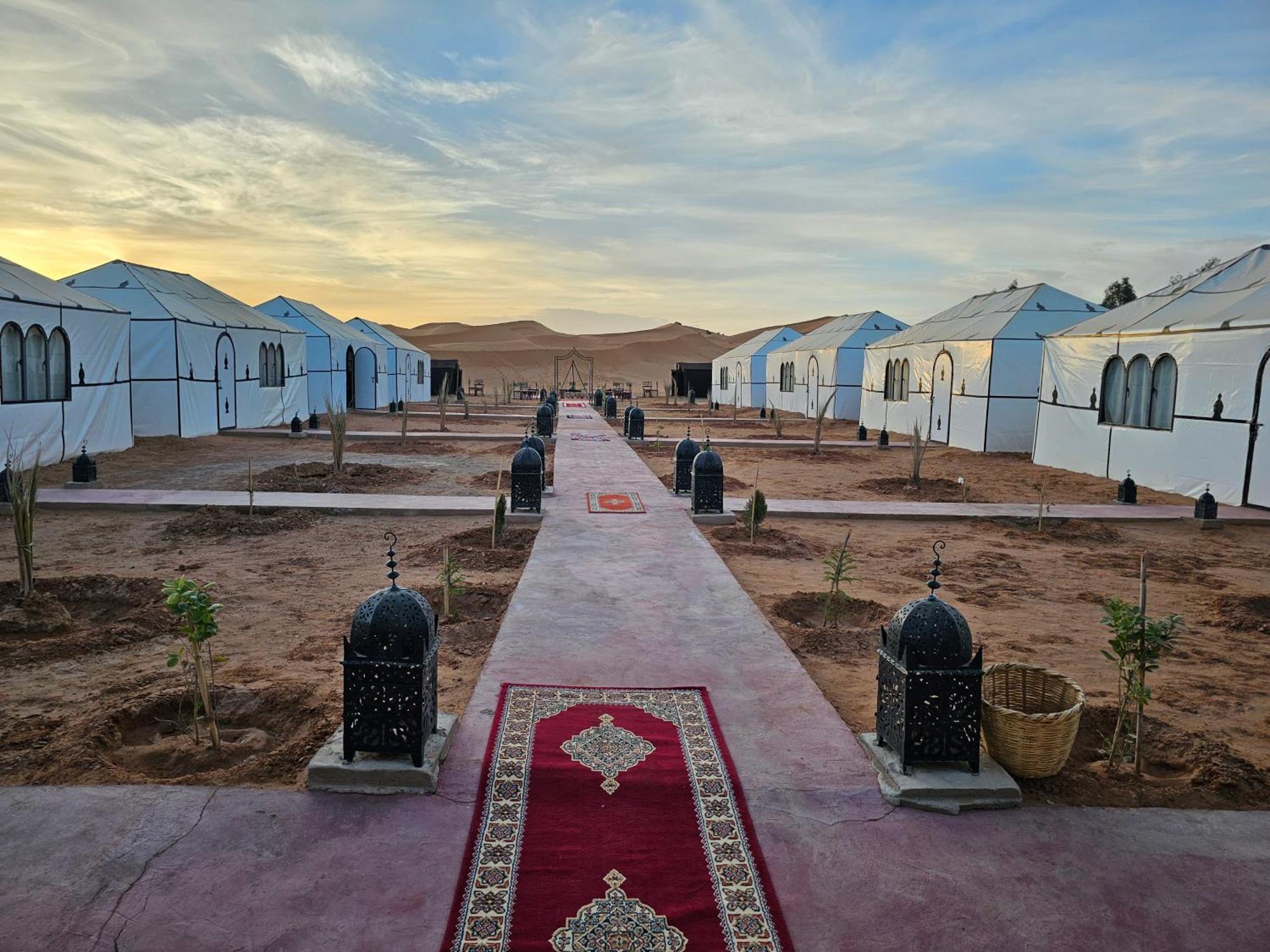 Hotel Najma Luxury Camp à Merzouga Extérieur photo