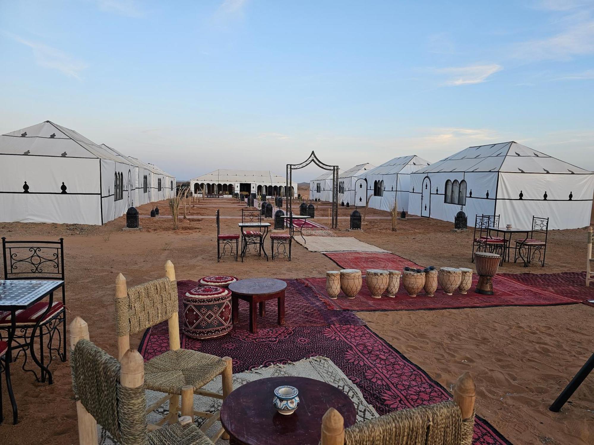 Hotel Najma Luxury Camp à Merzouga Extérieur photo