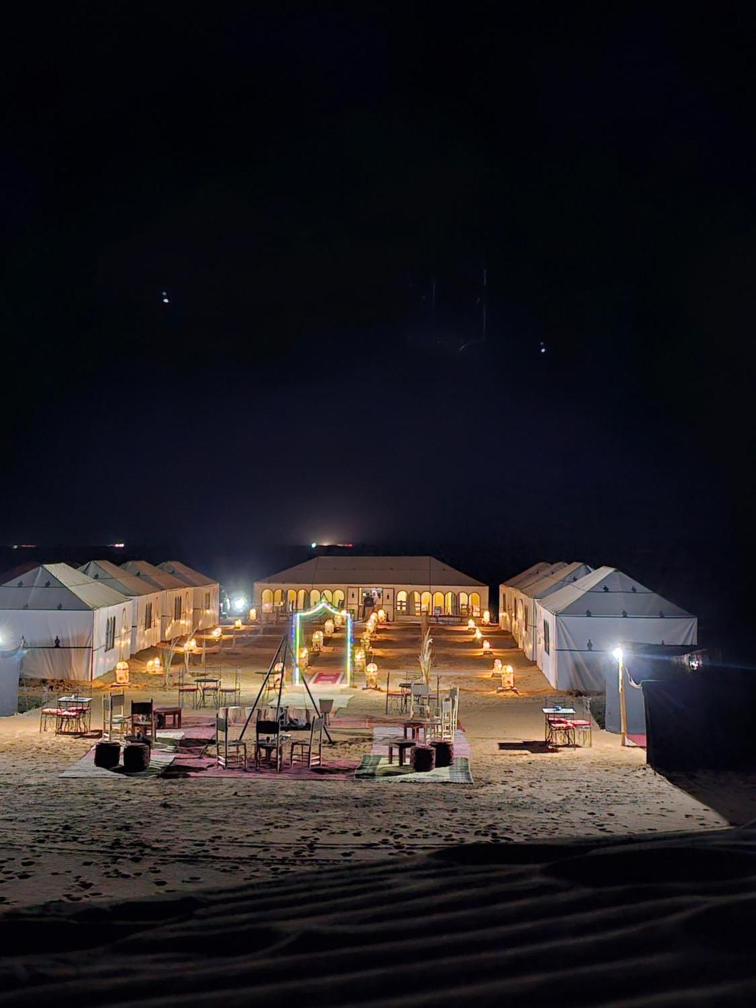 Hotel Najma Luxury Camp à Merzouga Extérieur photo
